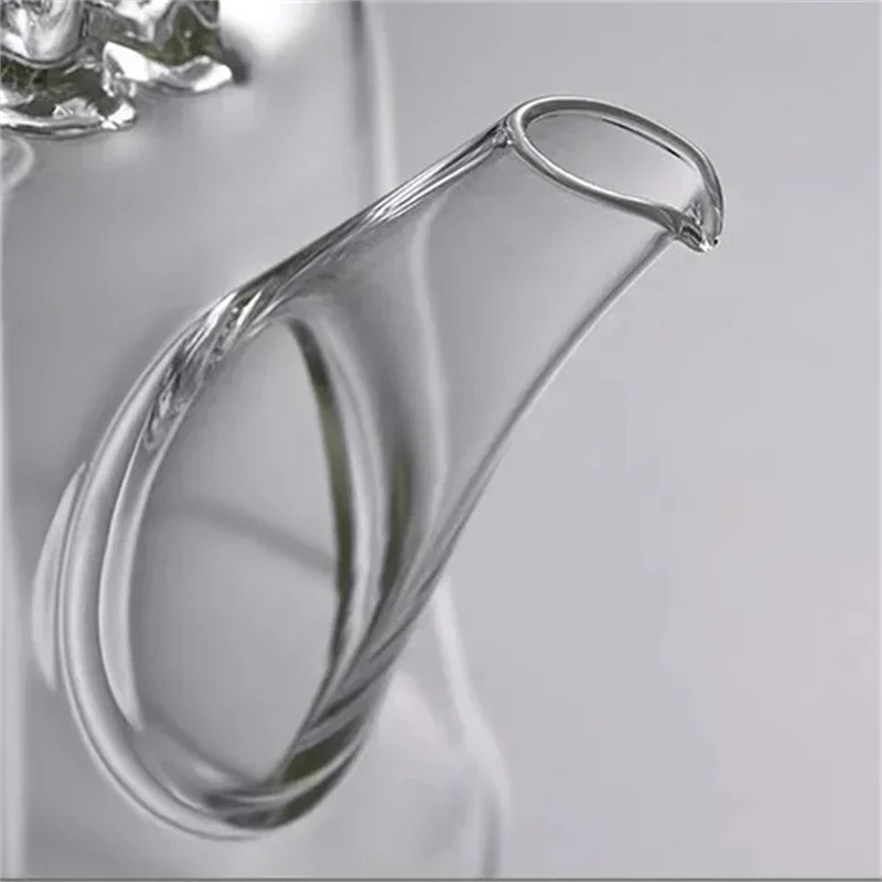 Al-Ghafa glass jug with gilded wooden handle, 1.150 litres